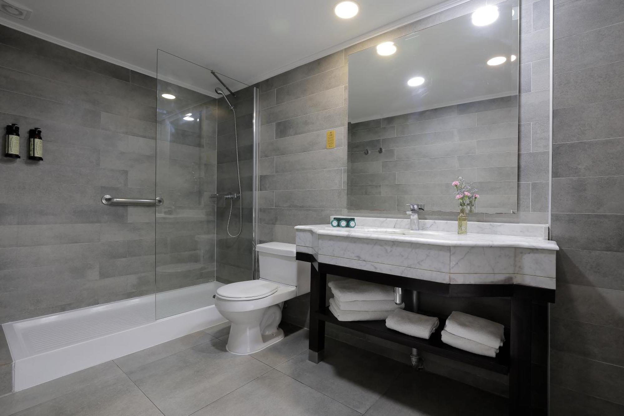 Standard Double Room with Two Double Beds